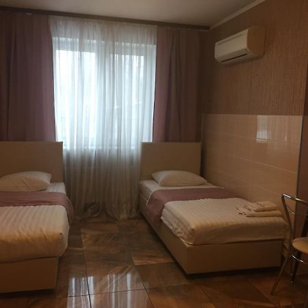 Home Comfort Livoberezhna Iec Kiev Eksteriør billede
