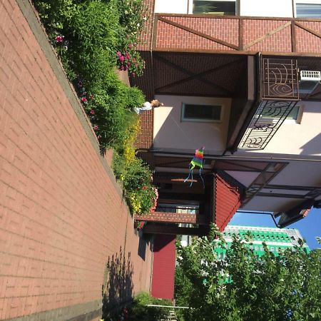 Home Comfort Livoberezhna Iec Kiev Eksteriør billede