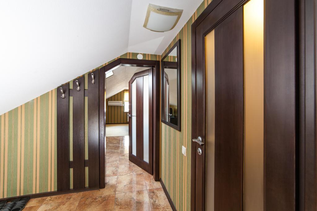 Home Comfort Livoberezhna Iec Kiev Eksteriør billede