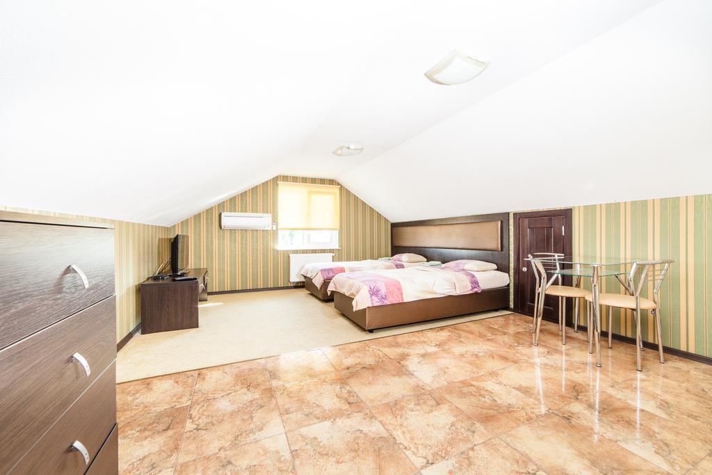 Home Comfort Livoberezhna Iec Kiev Eksteriør billede