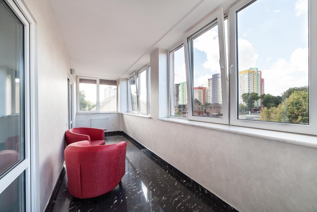 Home Comfort Livoberezhna Iec Kiev Eksteriør billede