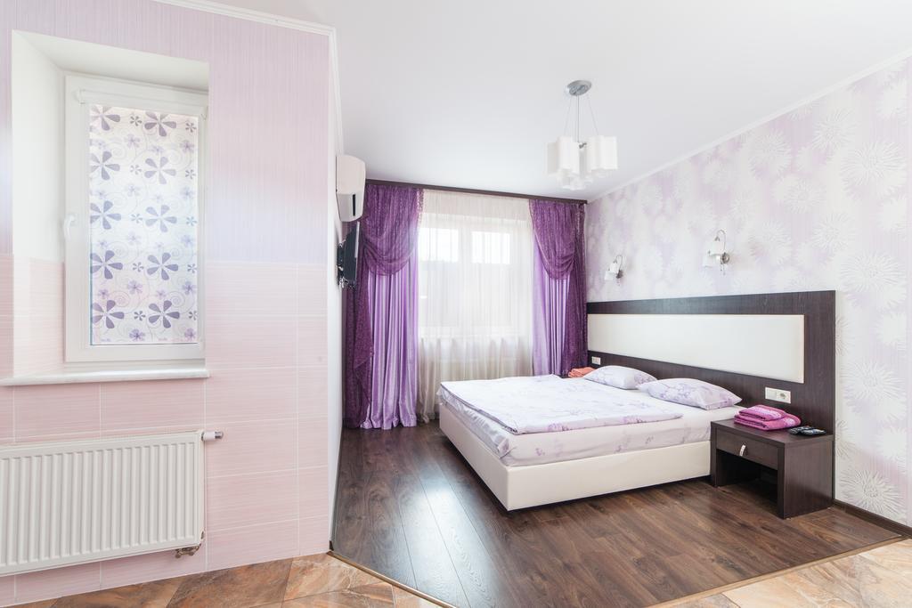 Home Comfort Livoberezhna Iec Kiev Eksteriør billede