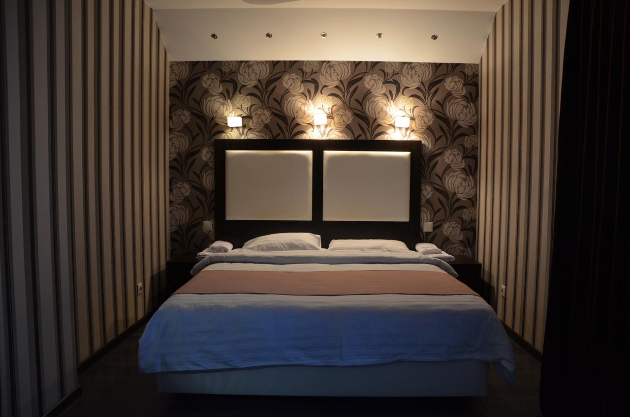 Home Comfort Livoberezhna Iec Kiev Eksteriør billede